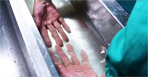 30S清洗消毒，是進入車間的必須程序